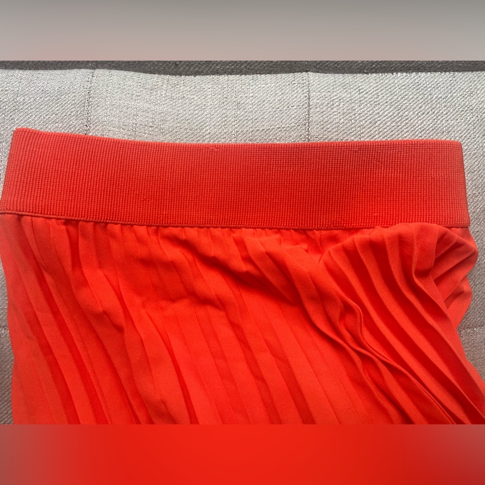 COS Vibrant Orange pleated maxi skirt - Picture 7 of 7